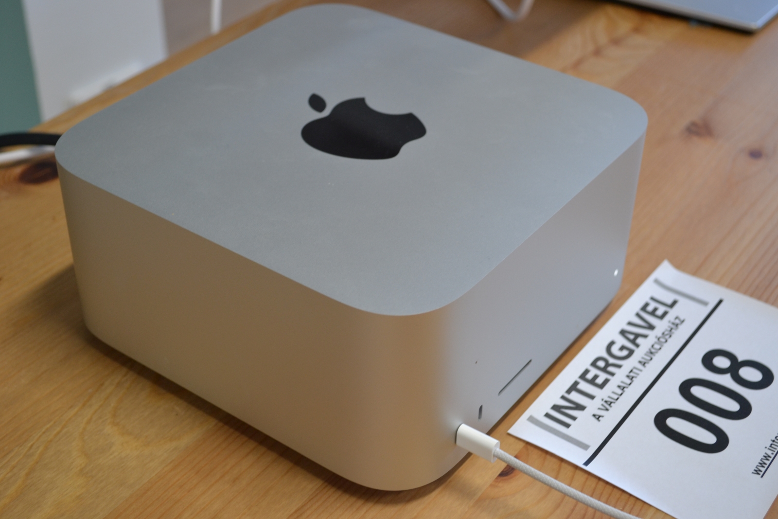 Apple Mac Studio M1 Max 2