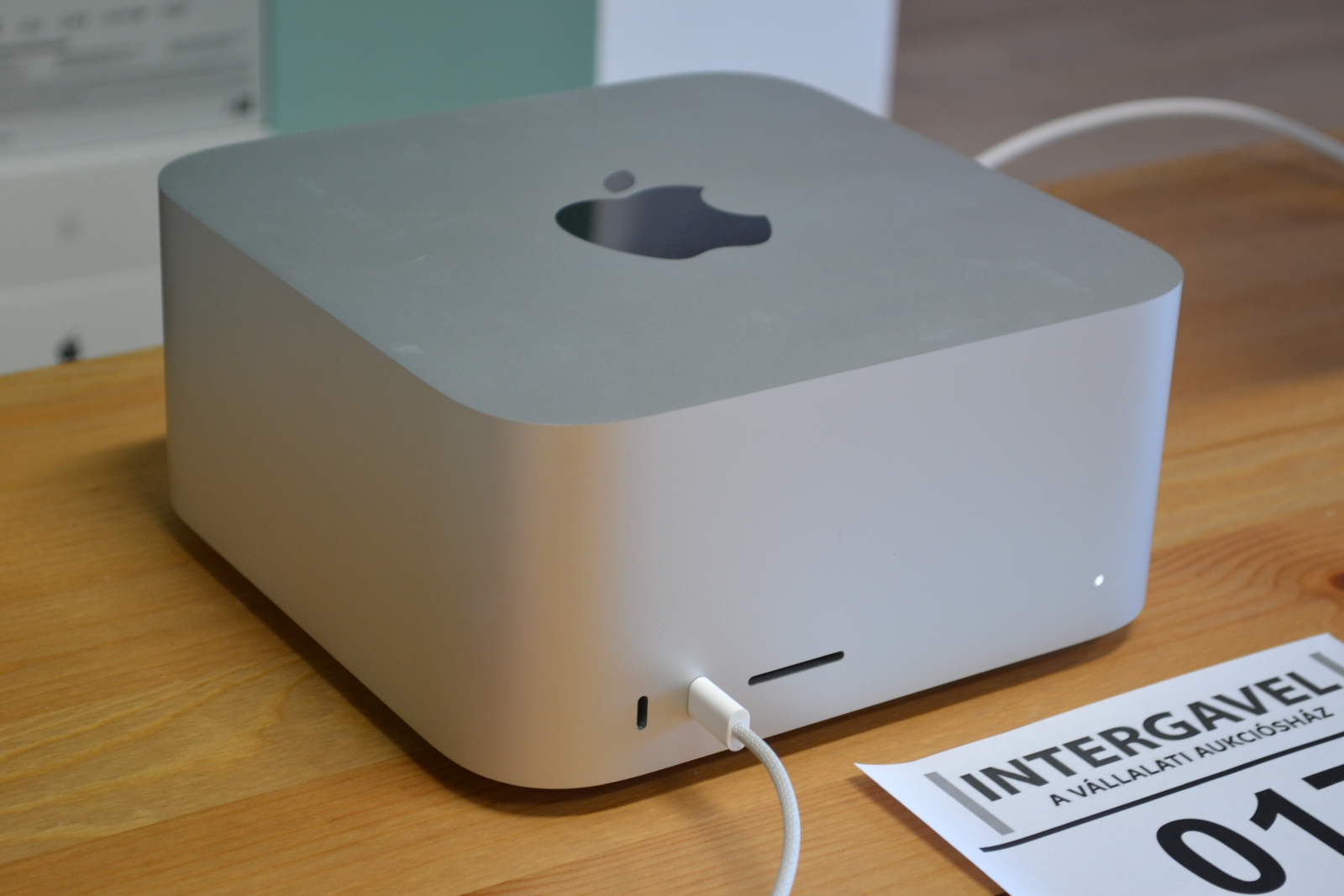 Apple Mac Studio M1 Max 2