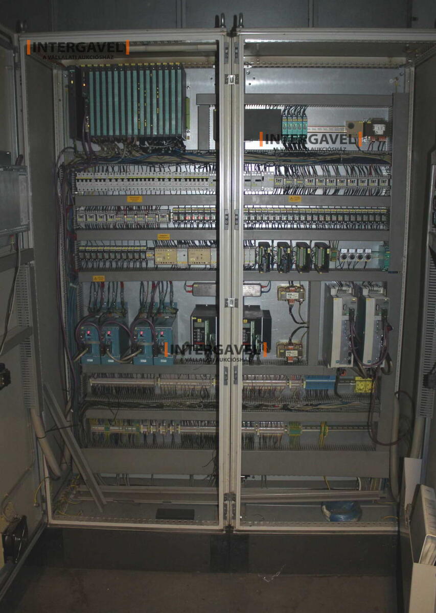 Pohár - minimál árat eléri 4