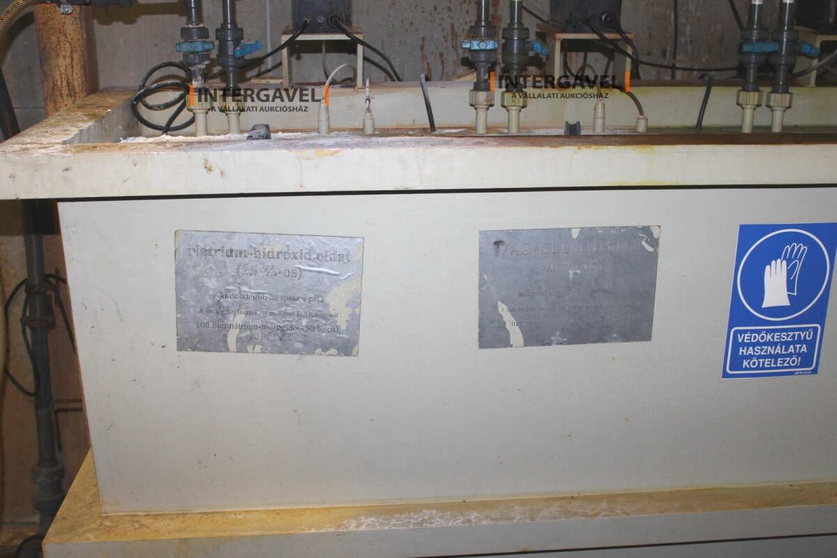 Pohár - nincs minimál  jön licit 5