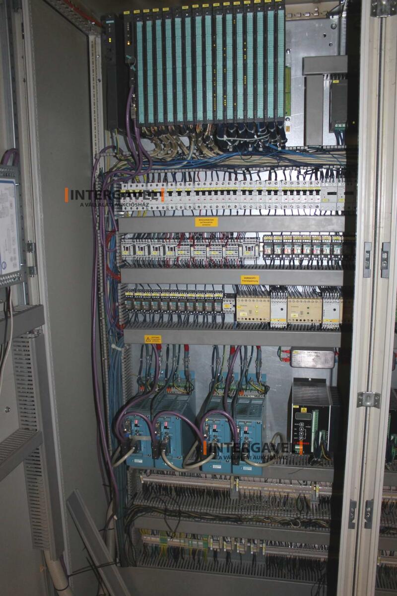 Pohár - minimál árat eléri 6