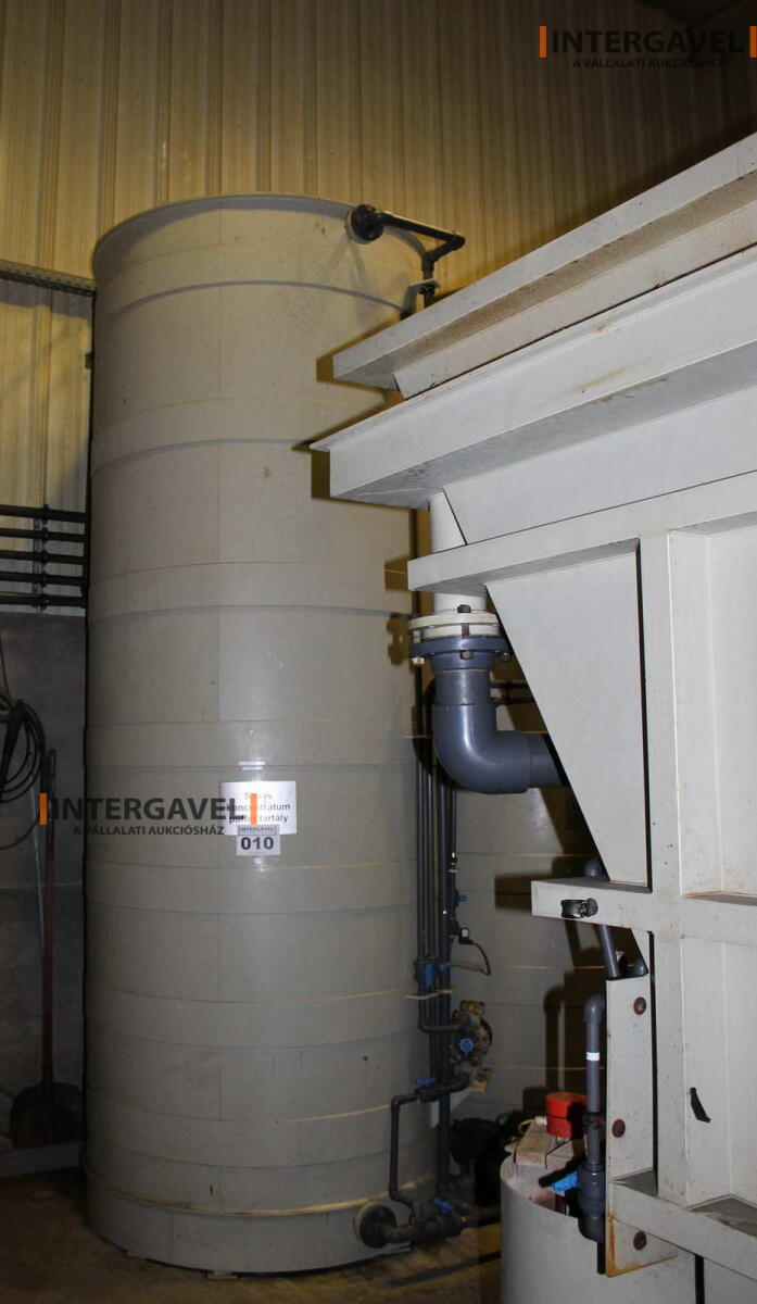 Pohár - nincs minimál  jön licit 13