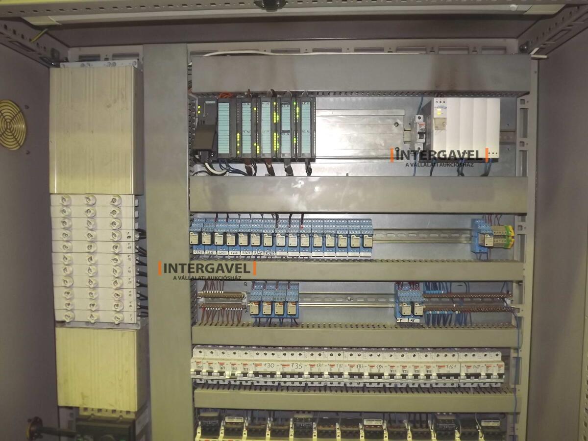 Pohár - nincs minimál  jön licit 17