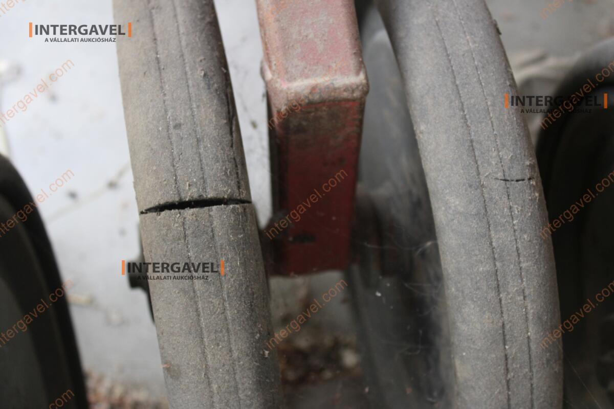 Gabona vetőgép - Kverneland 19