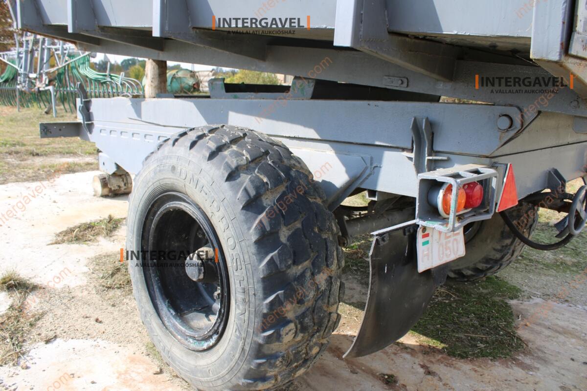 Pótkocsi - Hódgép 16