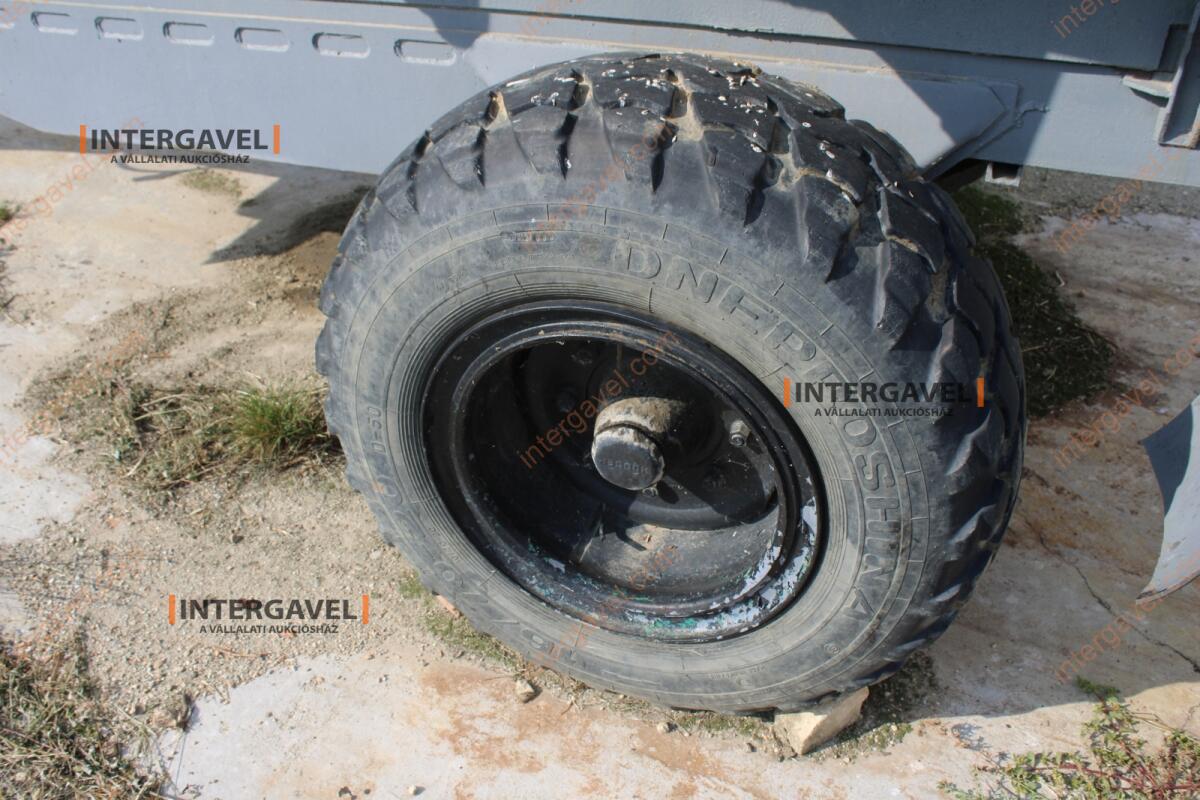 Pótkocsi - Hódgép 17