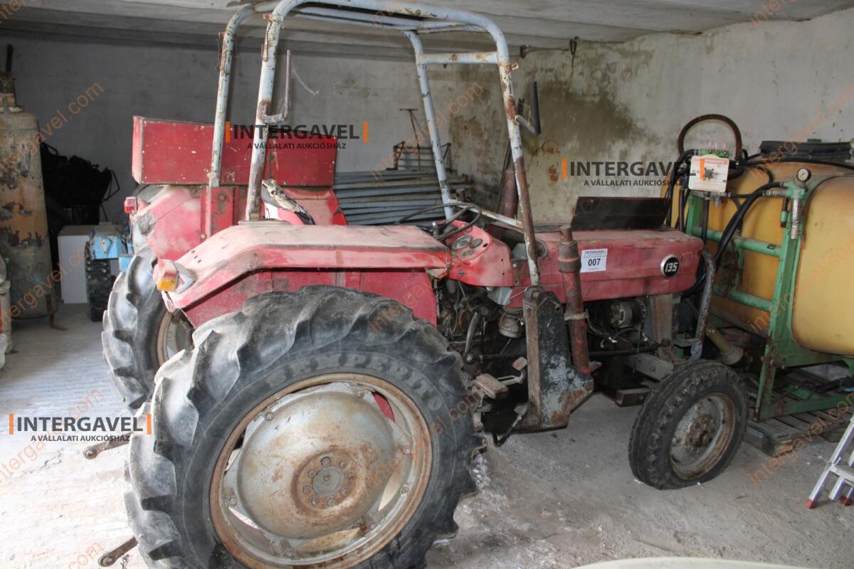 Traktor - Massey Fergusson 3