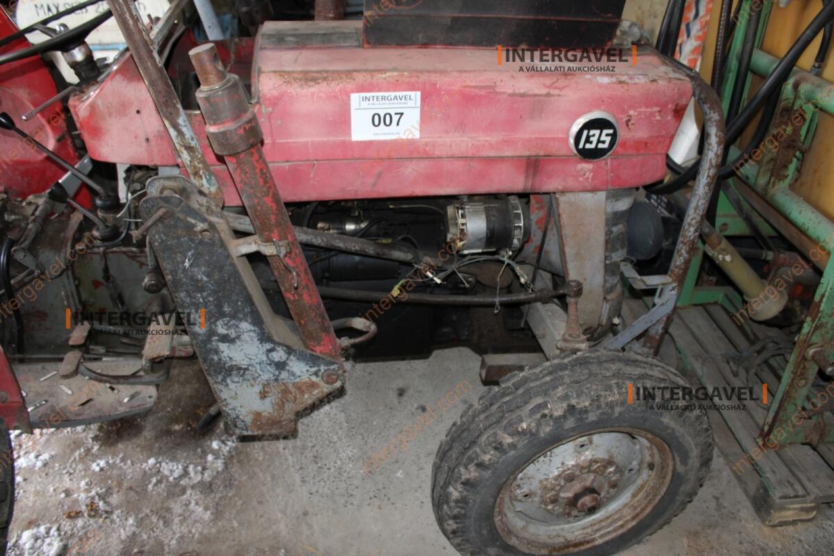 Traktor - Massey Fergusson 17