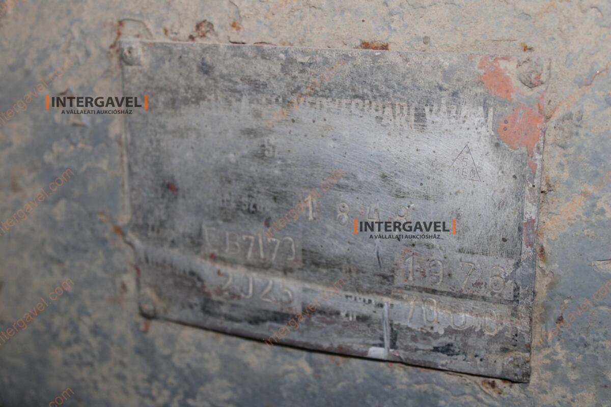 Pótkocsi - Erdőgép 6