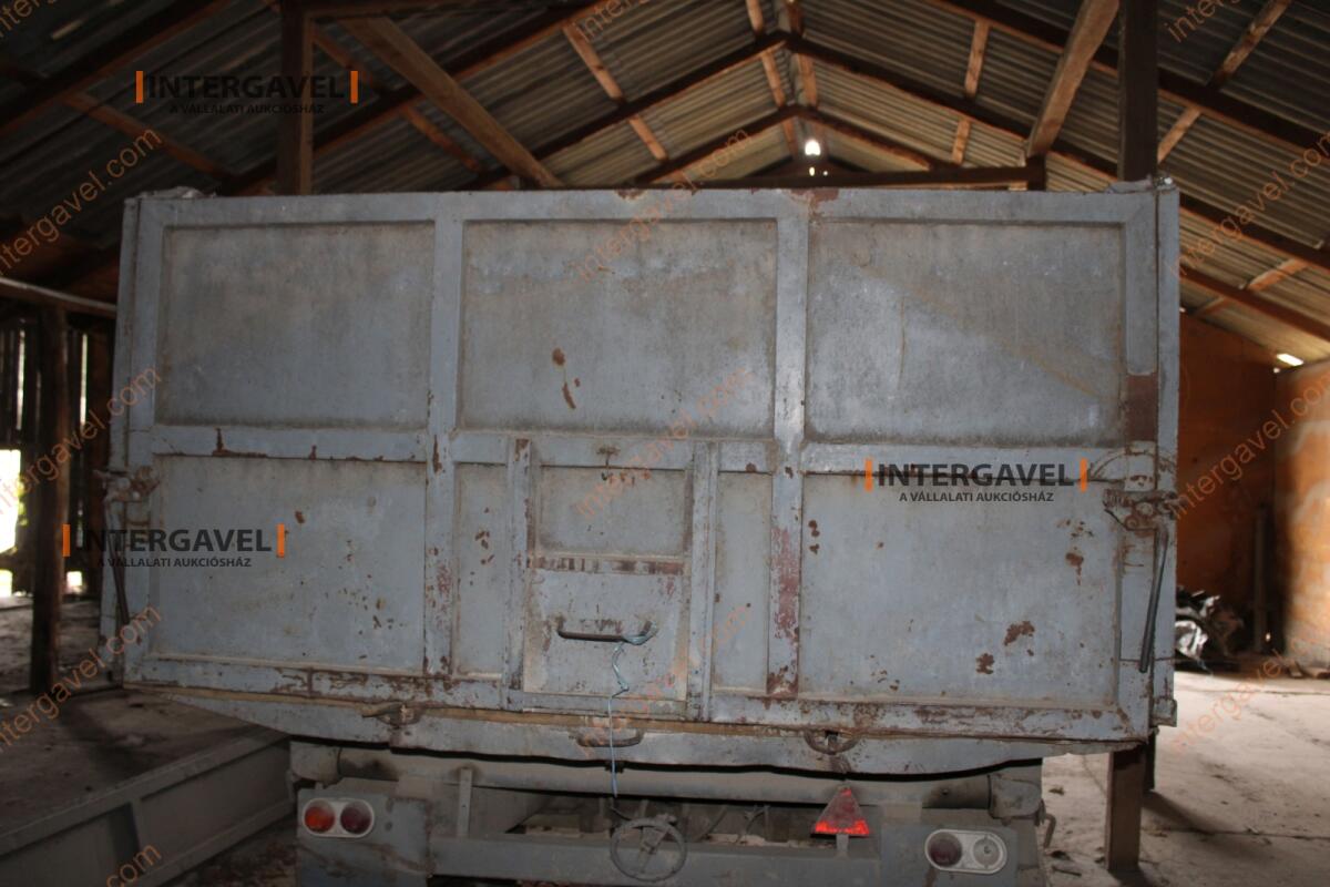 Pótkocsi - Erdőgép 17