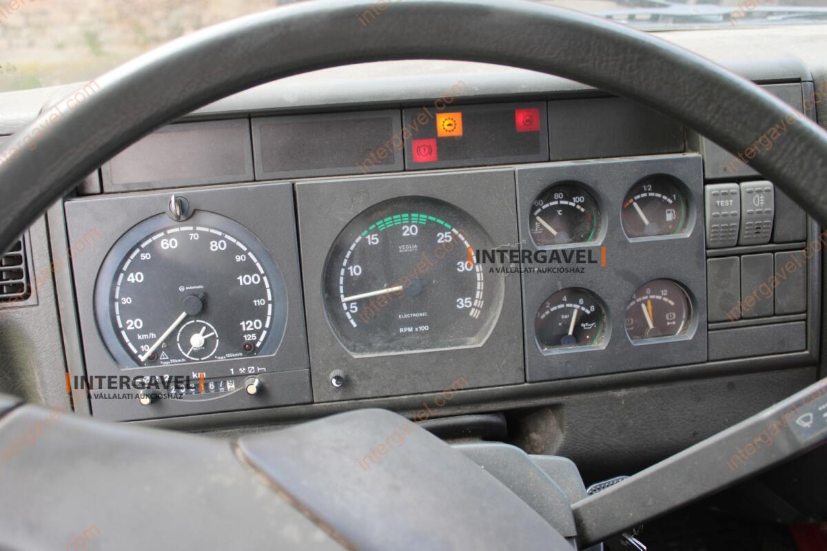 Teherautó - Iveco 31