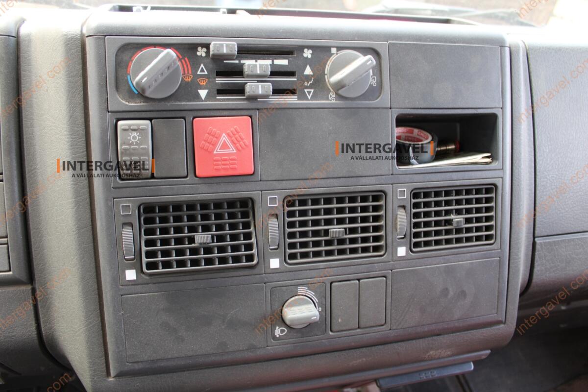 Teherautó - Iveco 35