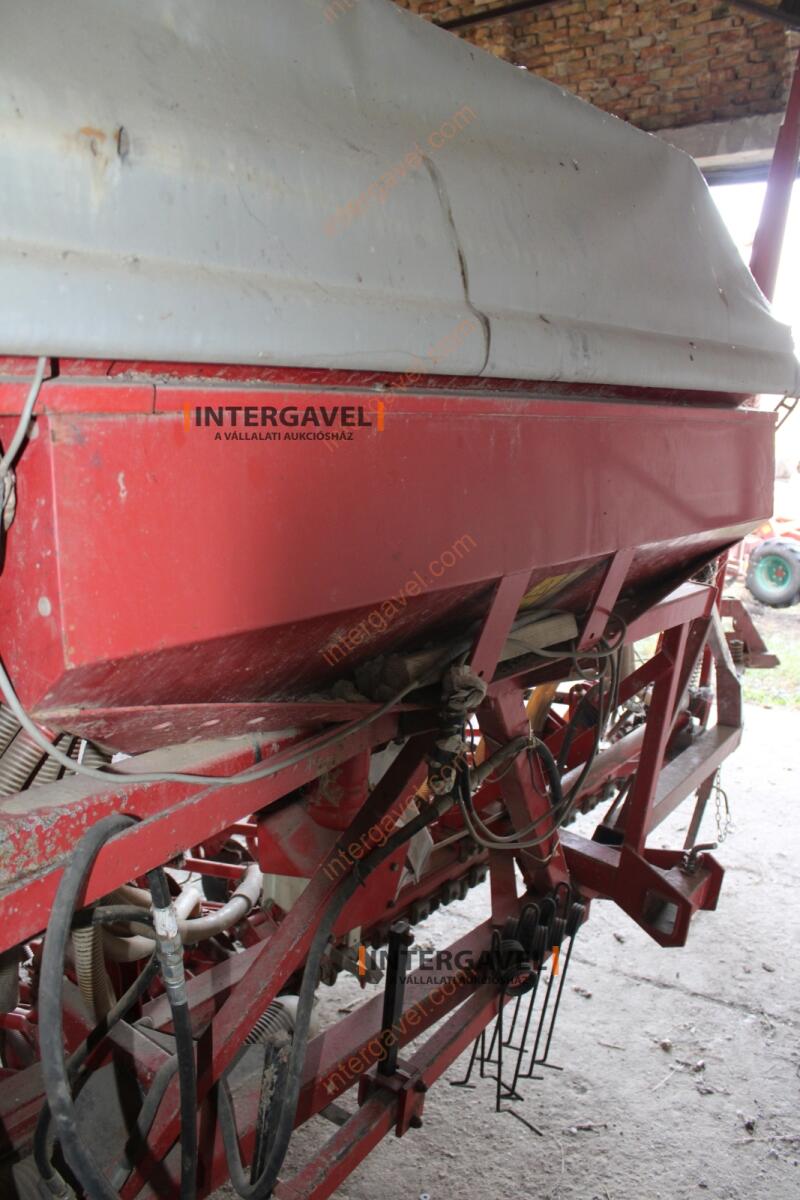 Gabonavetőgép - Kverneland 6