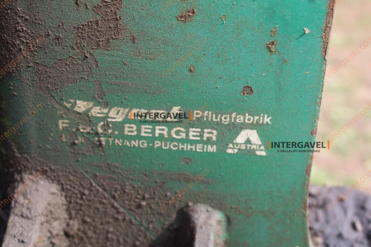 Váltvaforgató eke - Regent 4