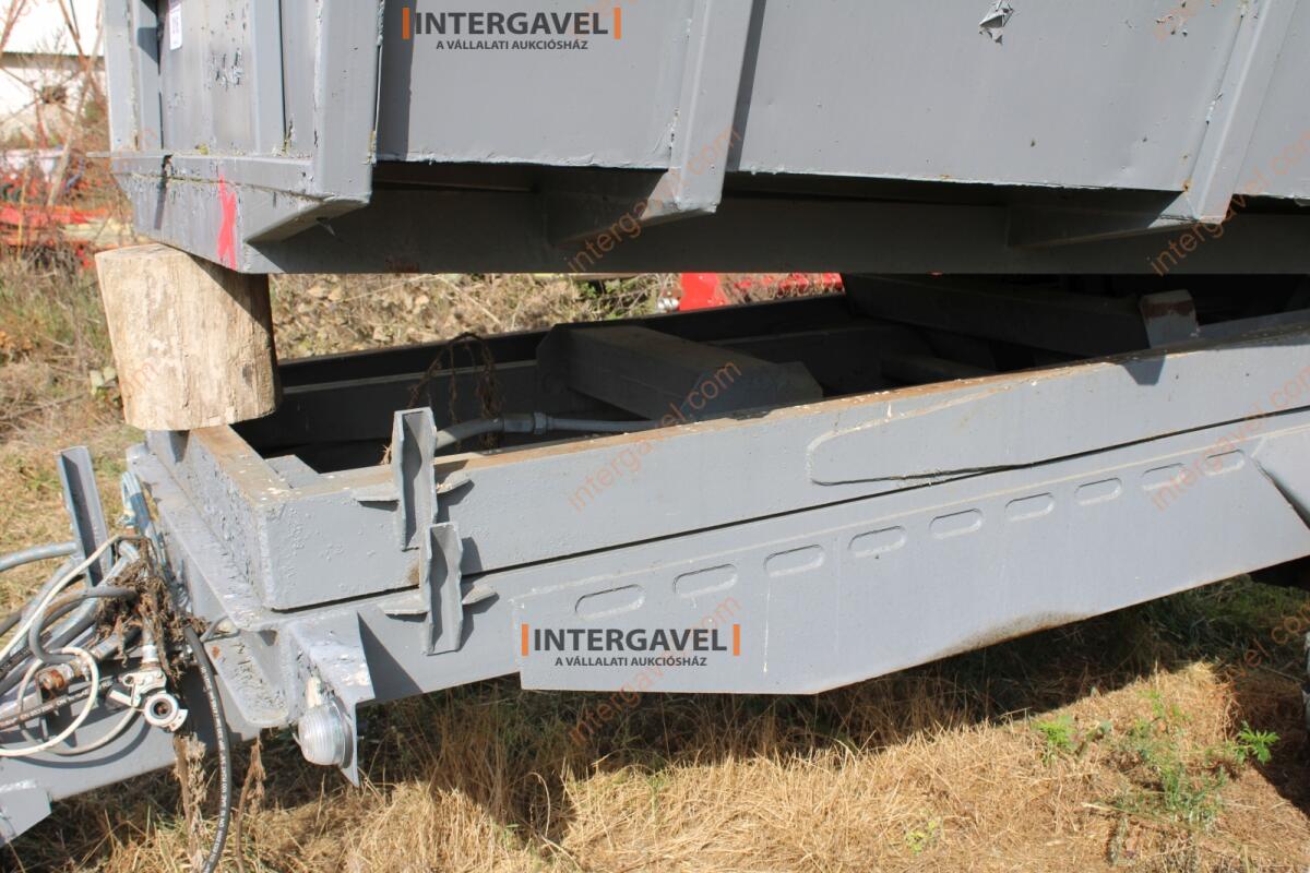 Pótkocsi - Hódgép 8