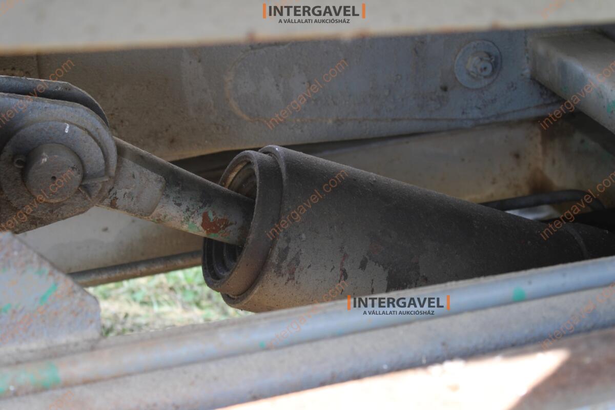 Pótkocsi - Hódgép 9