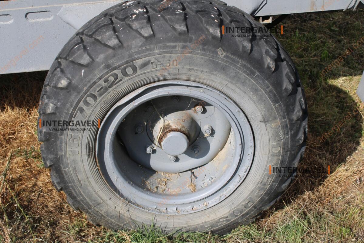 Pótkocsi - Hódgép 11