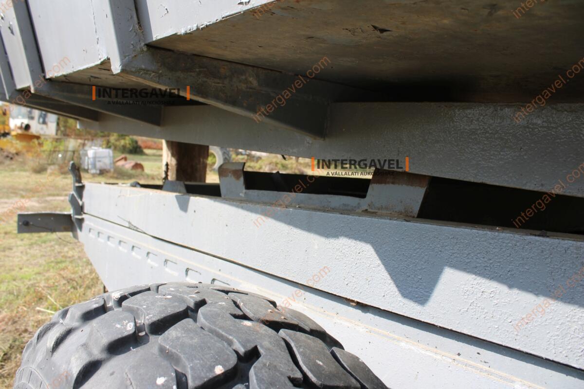 Pótkocsi - Hódgép 13