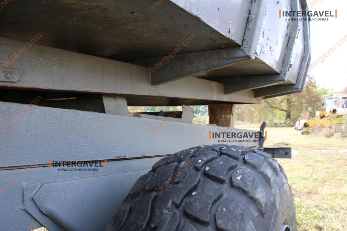 Pótkocsi - Hódgép 20