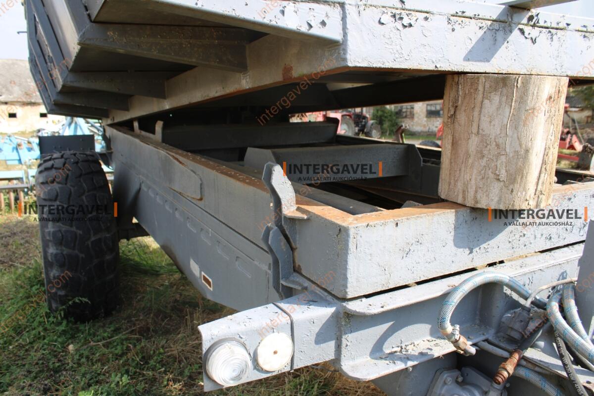 Pótkocsi - Hódgép 21