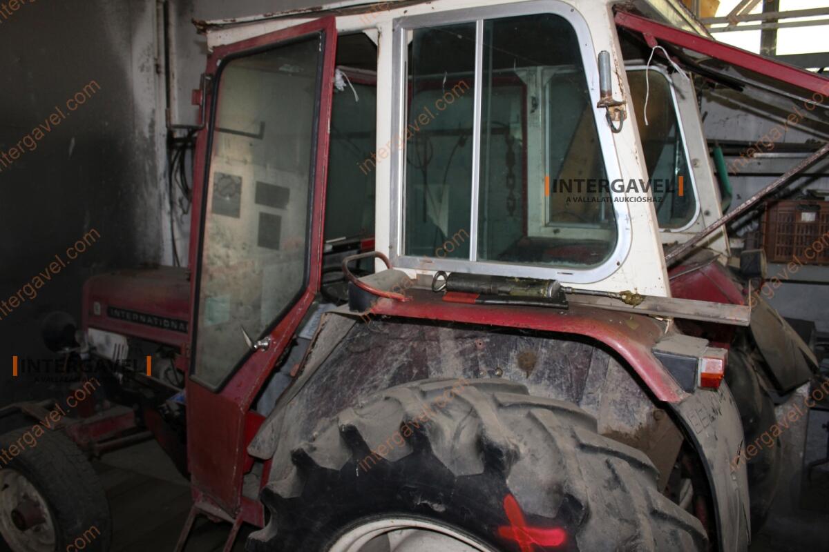 Traktor - IH Case 6