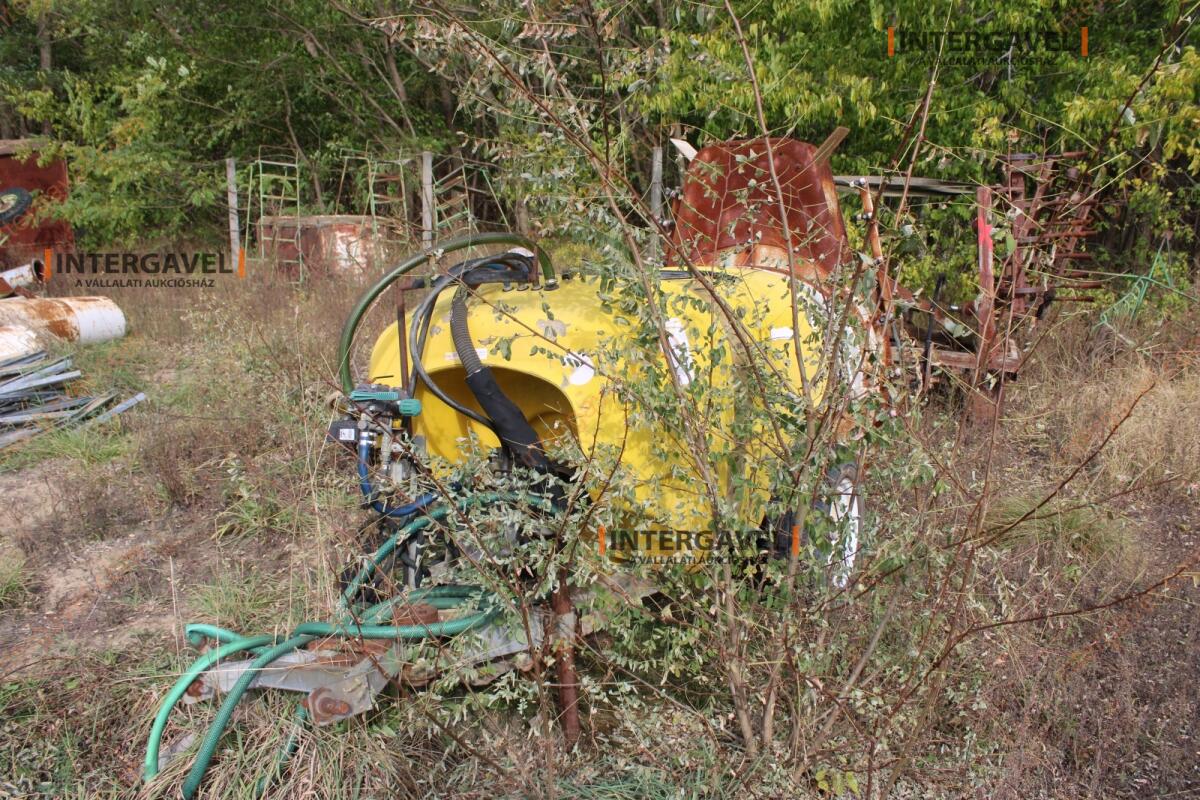 Vontatott permetező 4