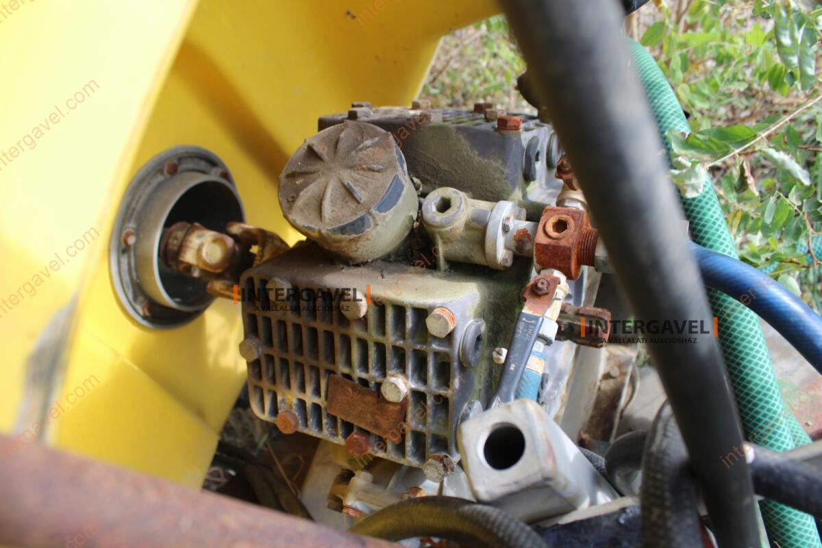 Vontatott permetező 7