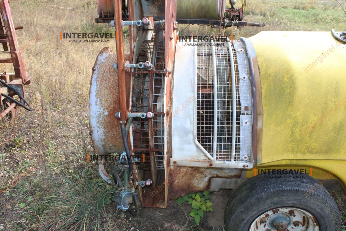 Vontatott permetező 11