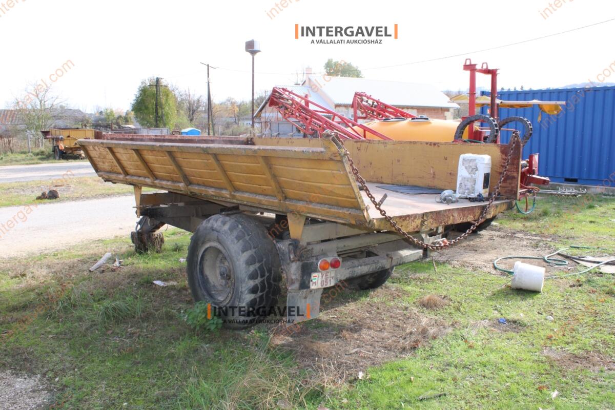 Pótkocsi- Erdőgép 3