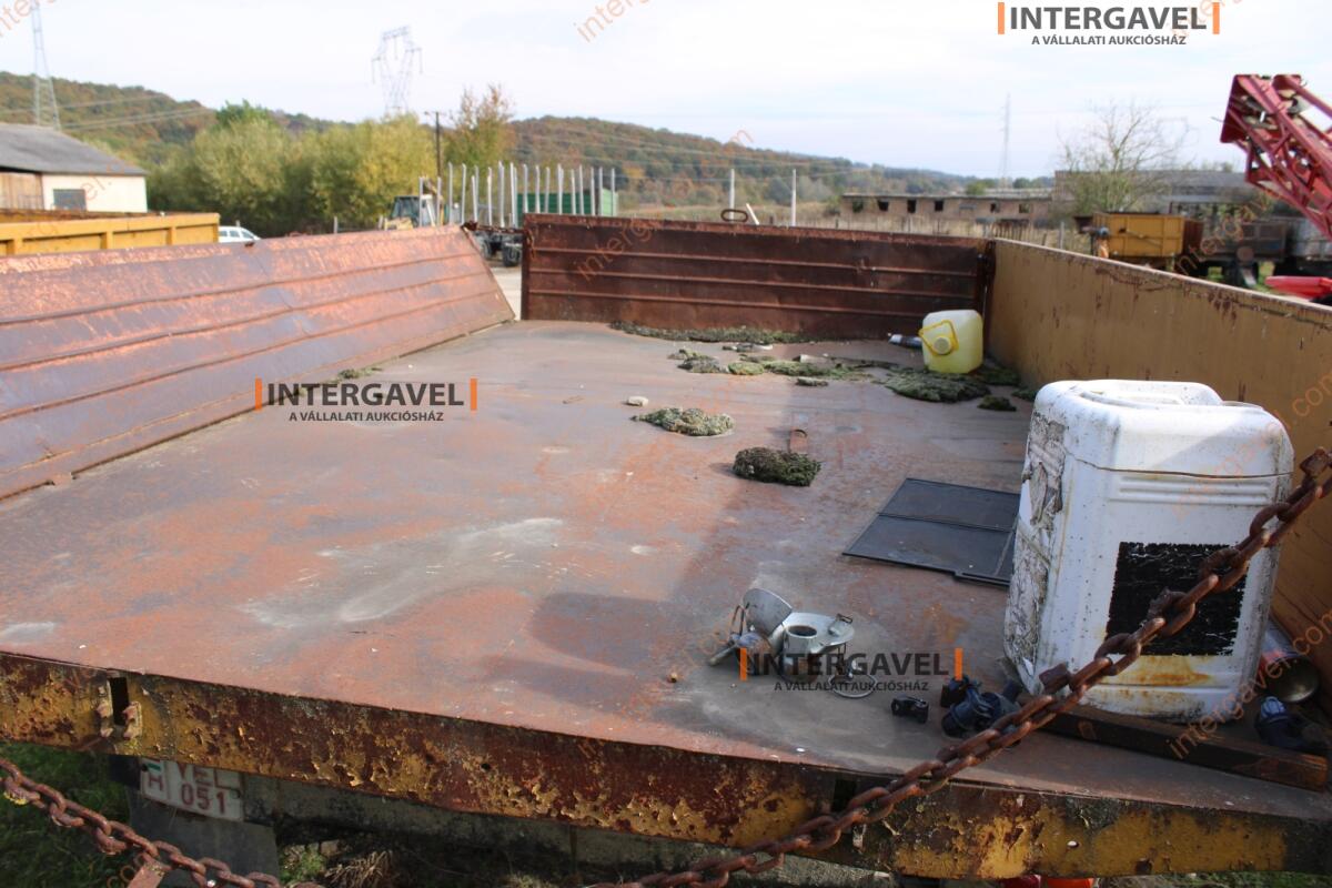 Pótkocsi- Erdőgép 14