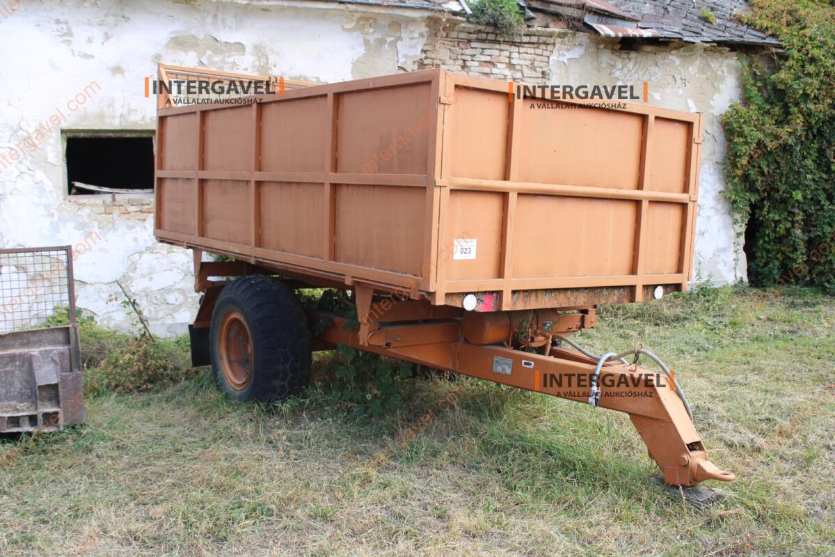 Pótkocsi - Erdőgép