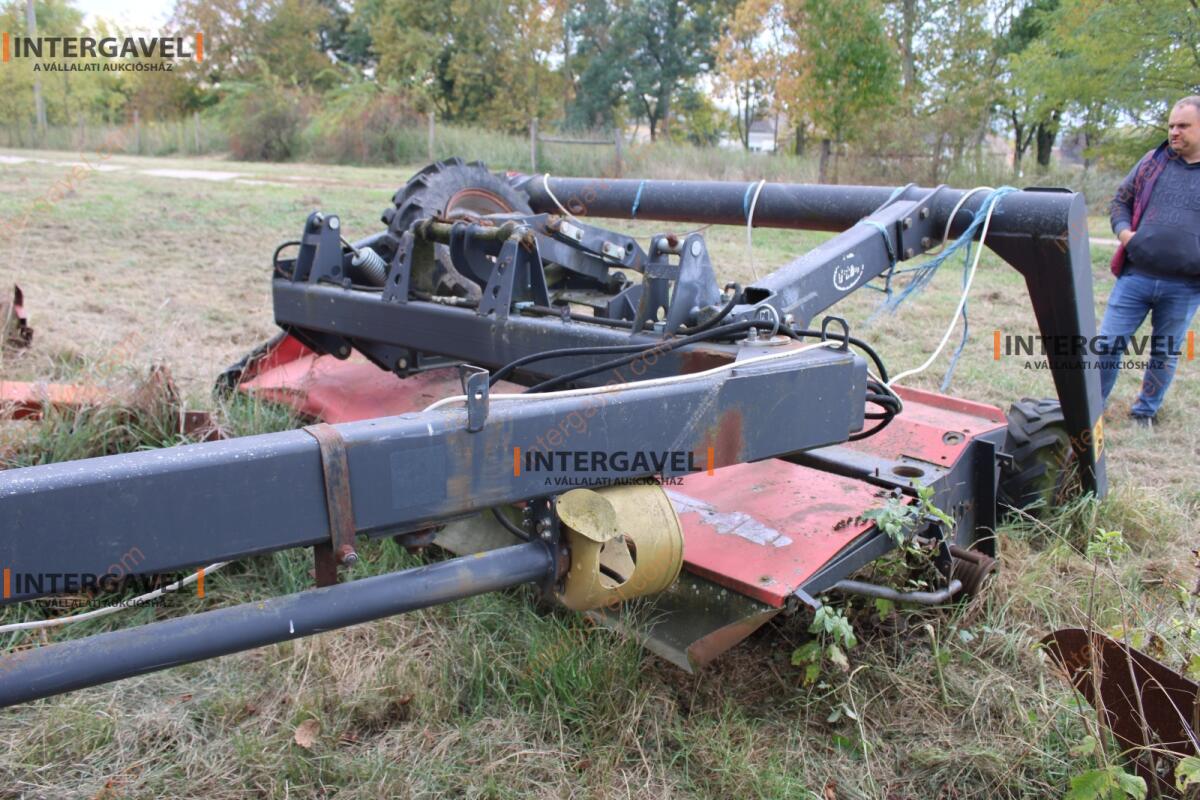Vontatott tárcsás kasza - Kverneland 4
