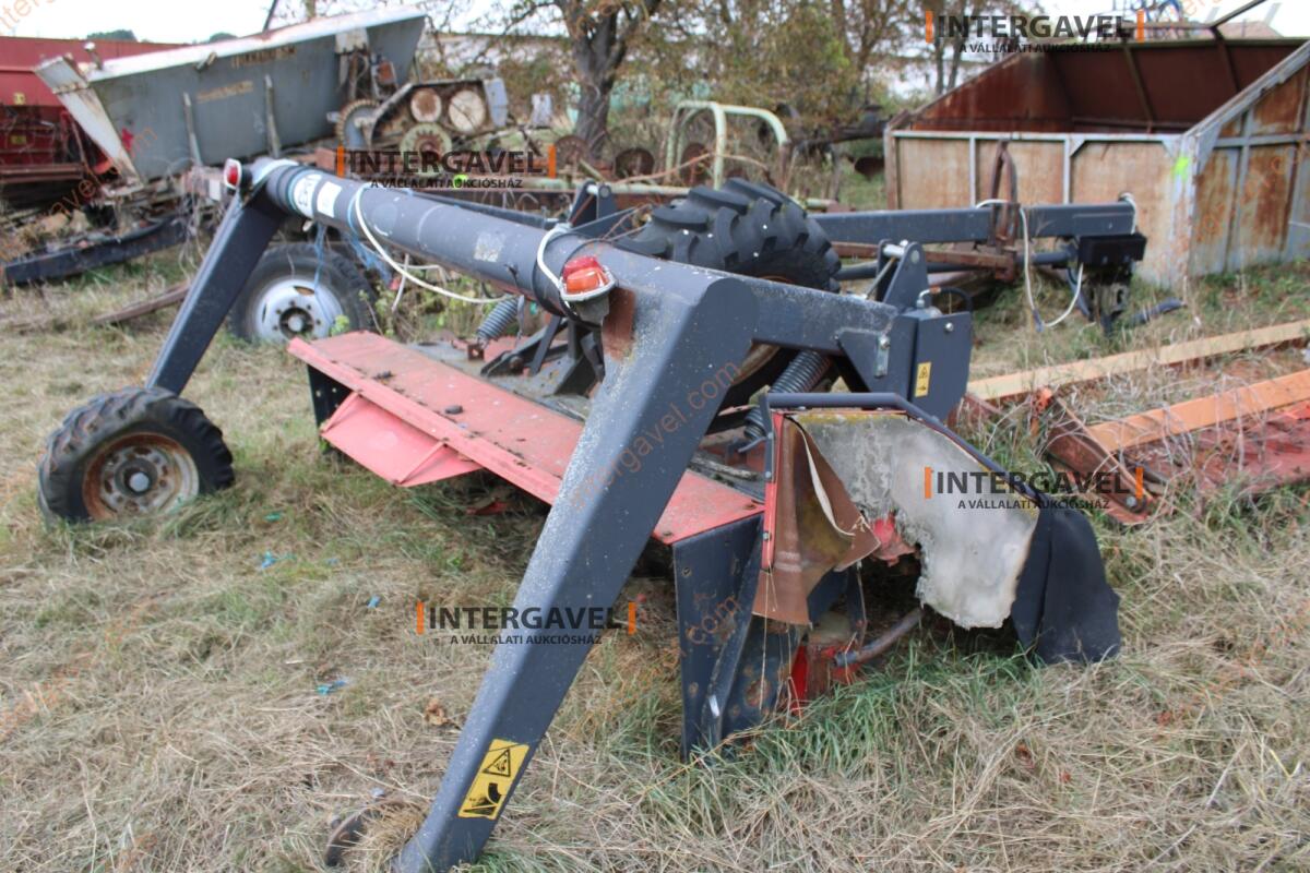 Vontatott tárcsás kasza - Kverneland 9