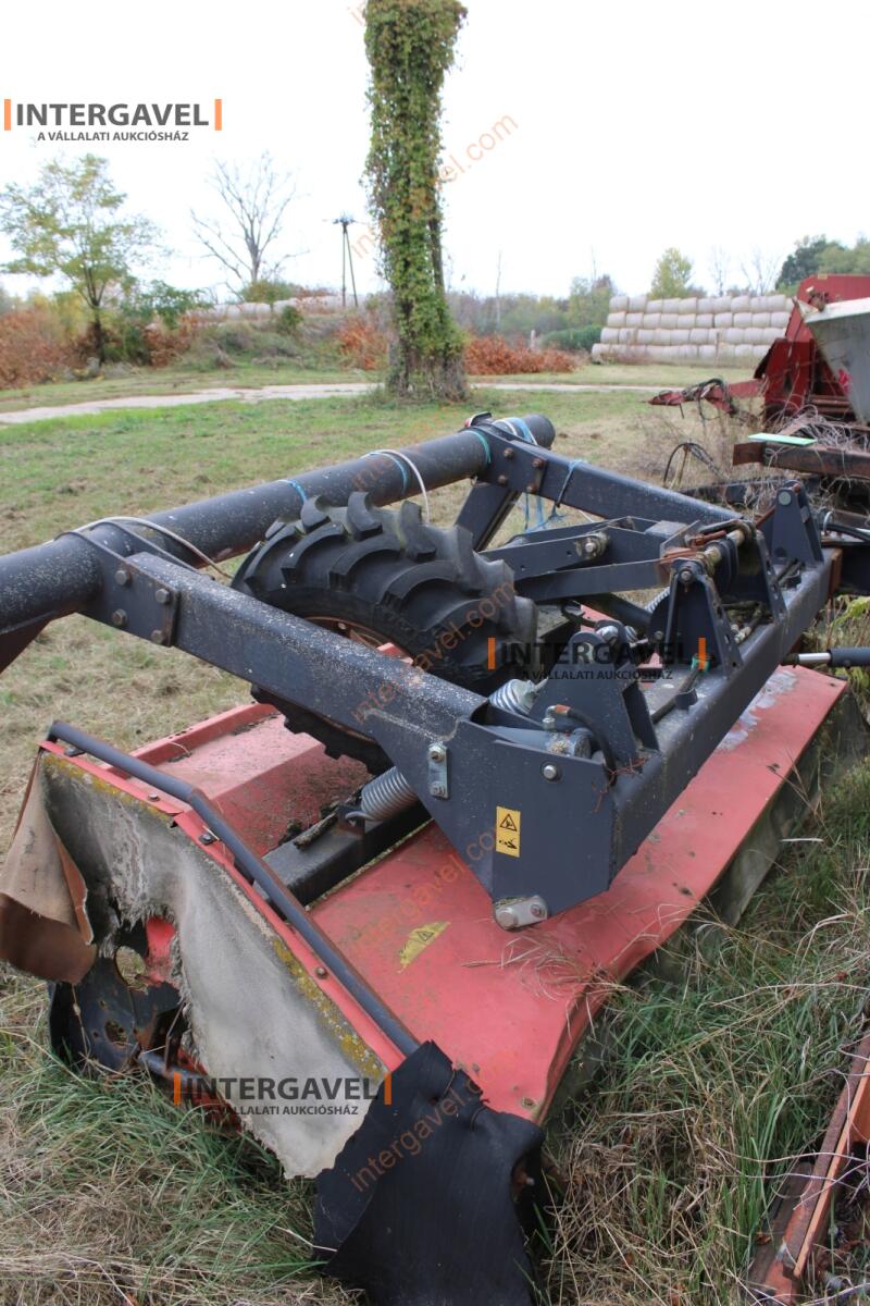 Vontatott tárcsás kasza - Kverneland 10