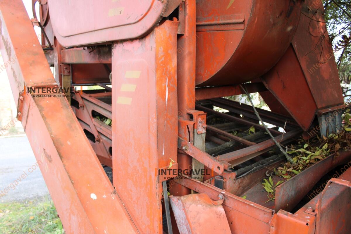 Önjáró magtisztító 10