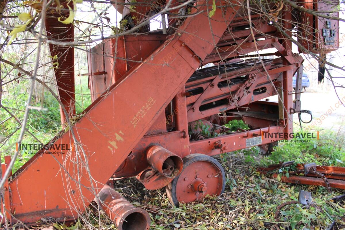 Önjáró magtisztító 14