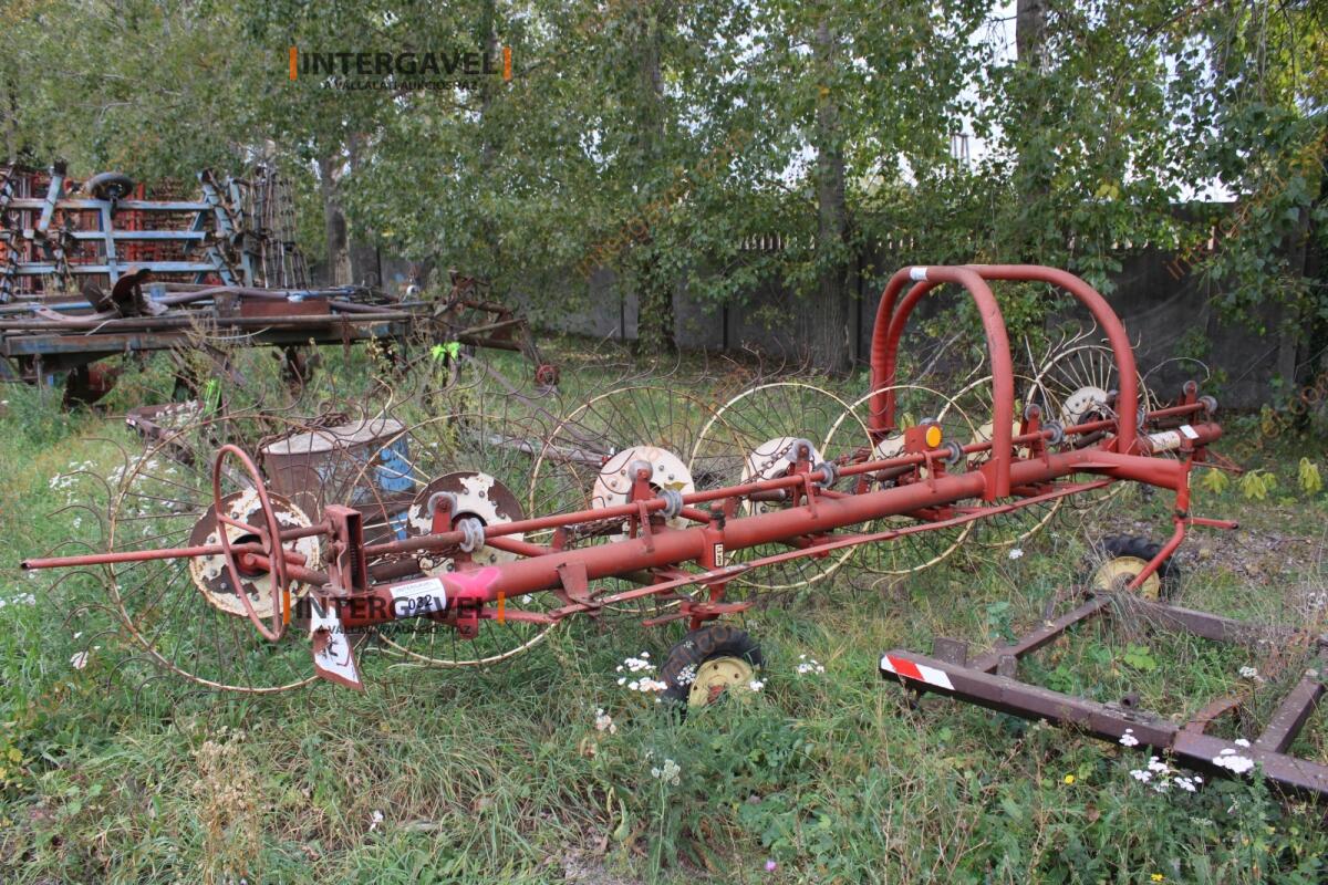 Csillagkerekes vontatott rendsodró