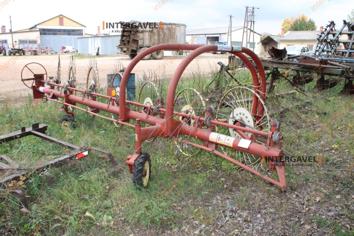 Csillagkerekes vontatott rendsodró 4