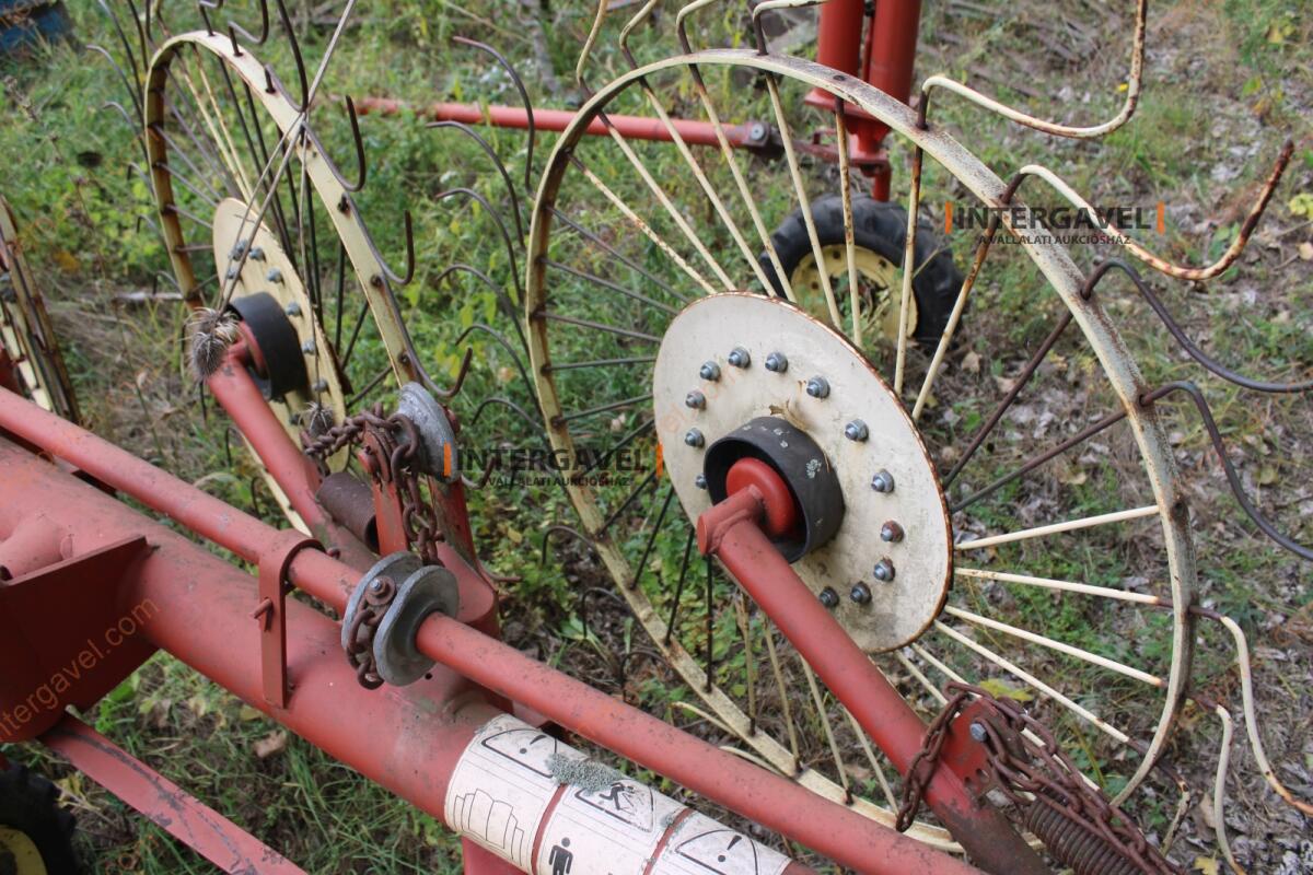 Csillagkerekes vontatott rendsodró 6