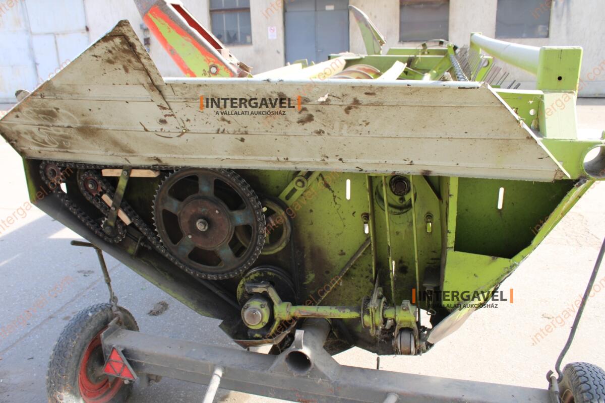 Direkt vágó - Claas 9