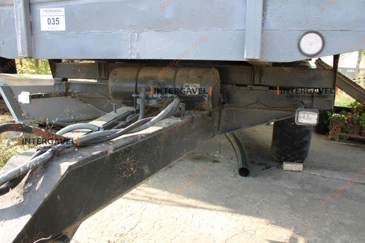 Pótkocsi - Erdőgép 9