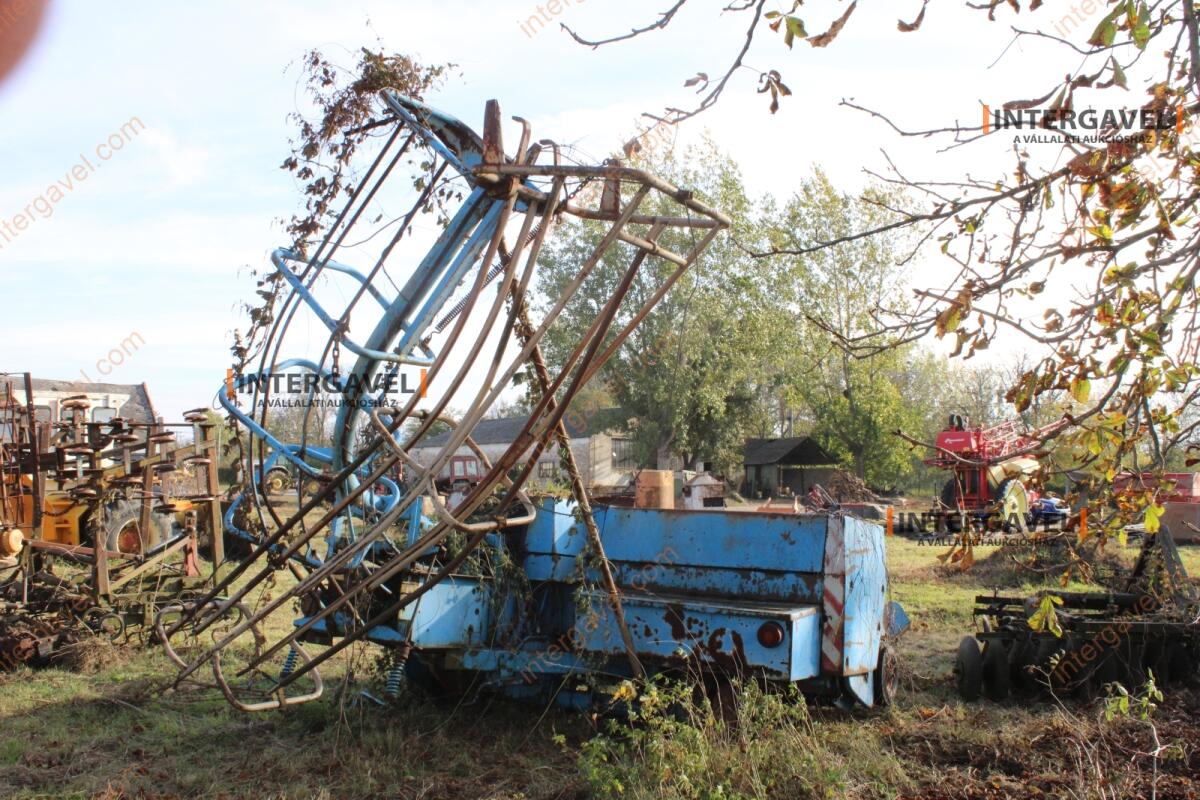 Kiskocka bálázó 4