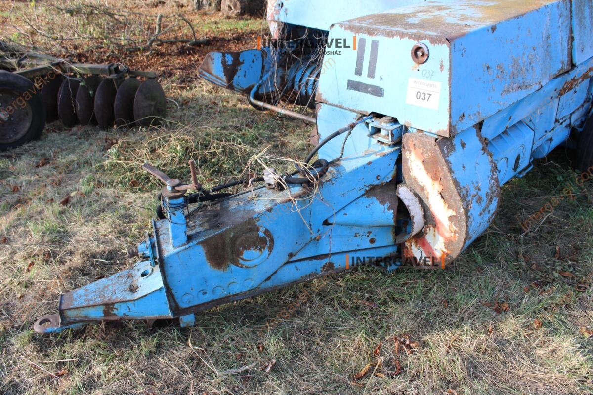 Kiskocka bálázó 8