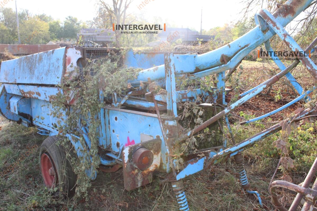 Kiskocka bálázó 10