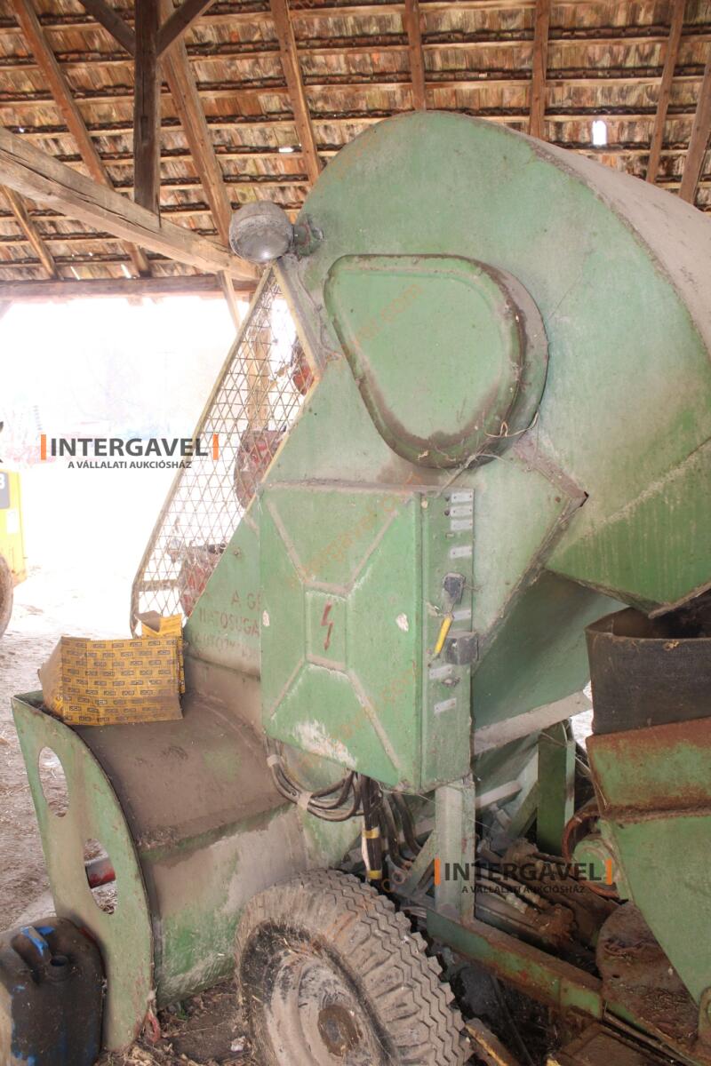 Rakodó és felhordó szalag 8