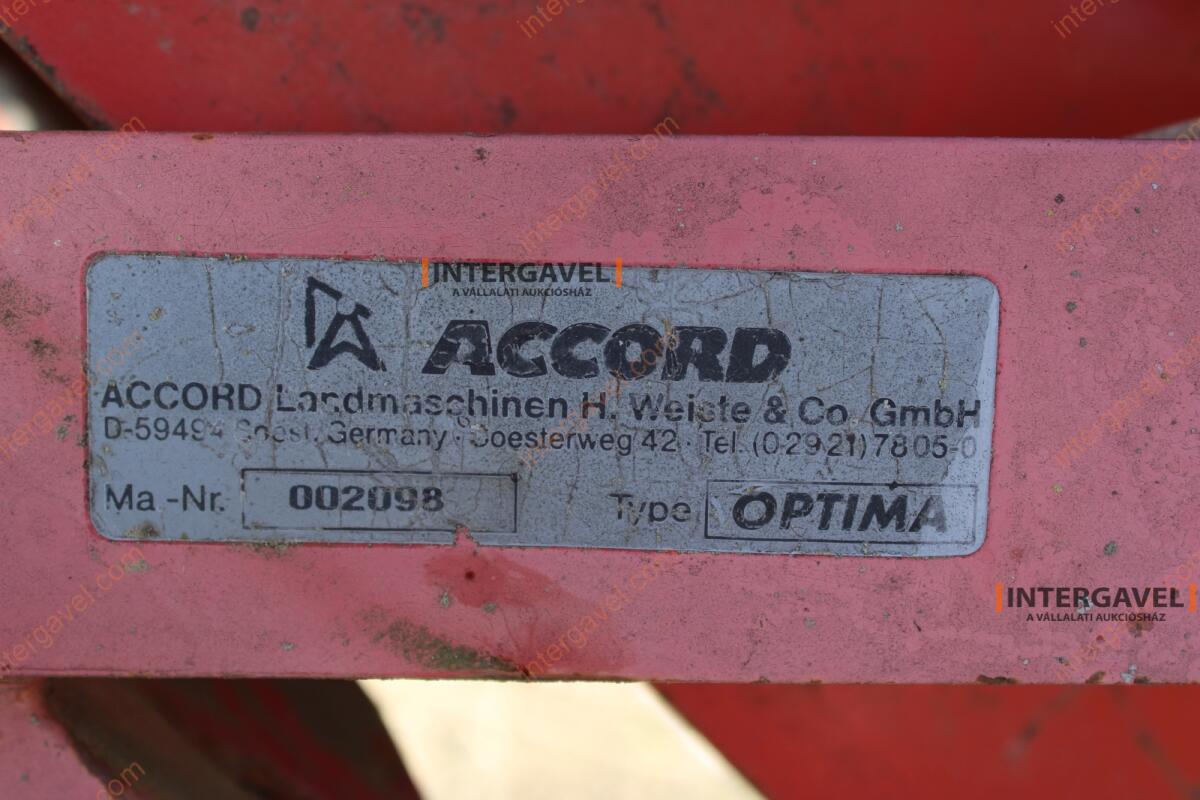 Szemenkénti vetőgép - Kverneland 4