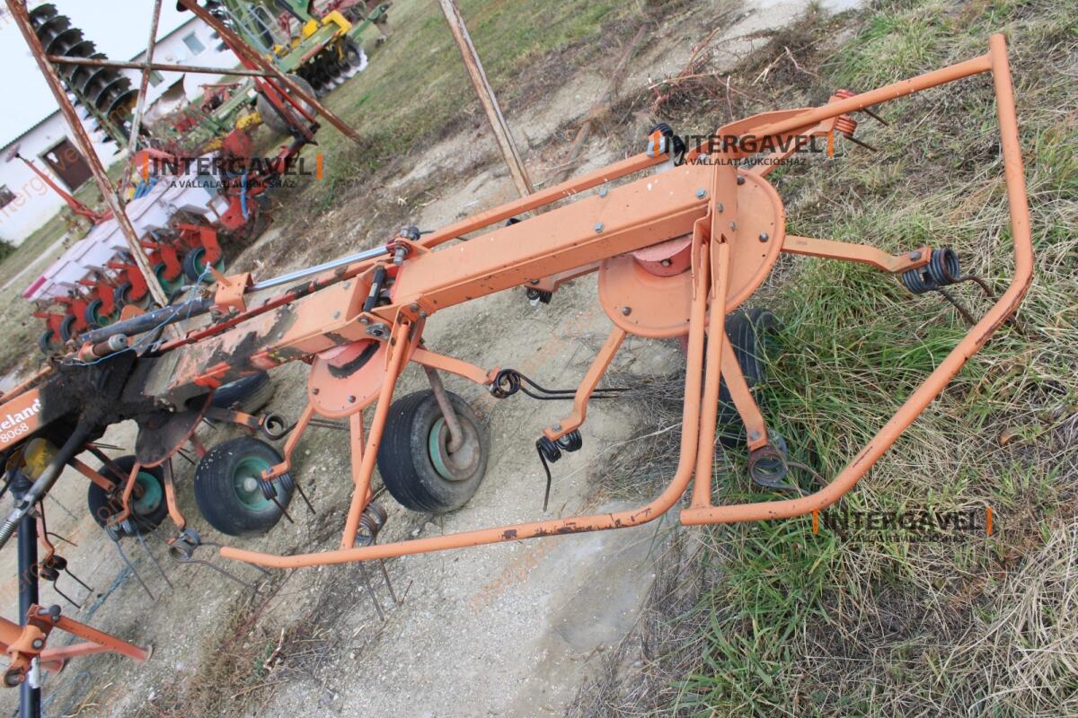 Rendterítő - Kverneland 10