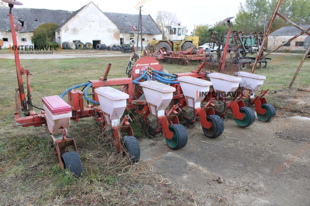 Szemenkénti vetőgép - Kvernaland 4