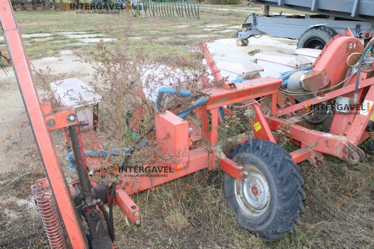 Szemenkénti vetőgép - Kvernaland 7