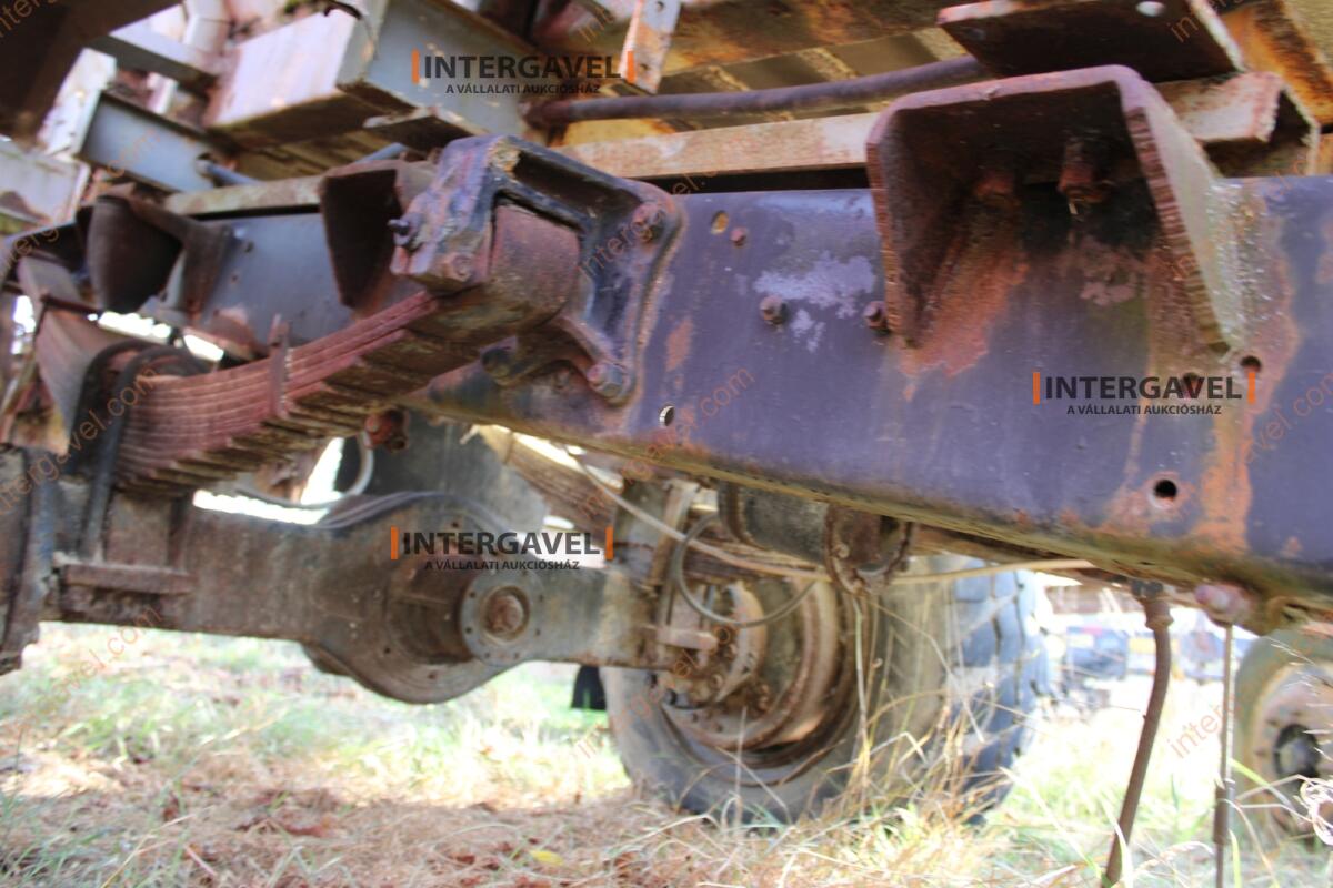 Vontatott műtrágyaszóró 17